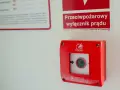Kiedy wymagany jest przeciwpożarowy wyłącznik prądu w budynkach?