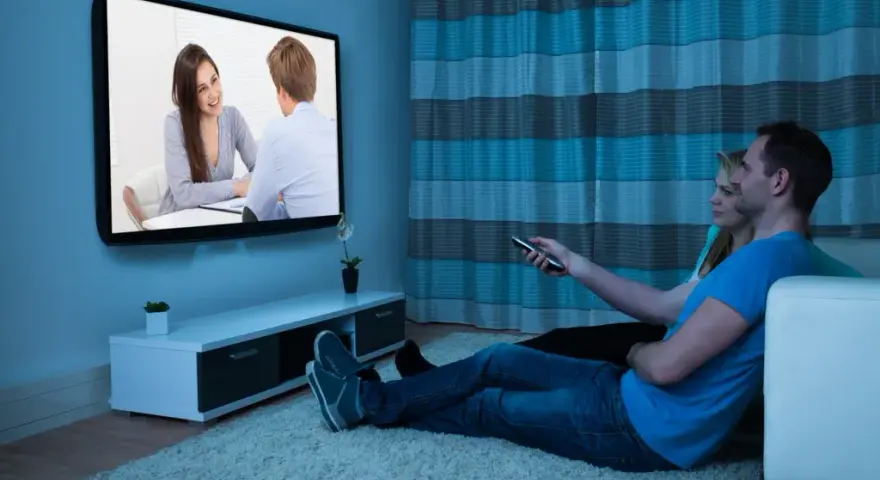 Ile prądu pobiera telewizor plazmowy 50 cali? Zaskakujące koszty!